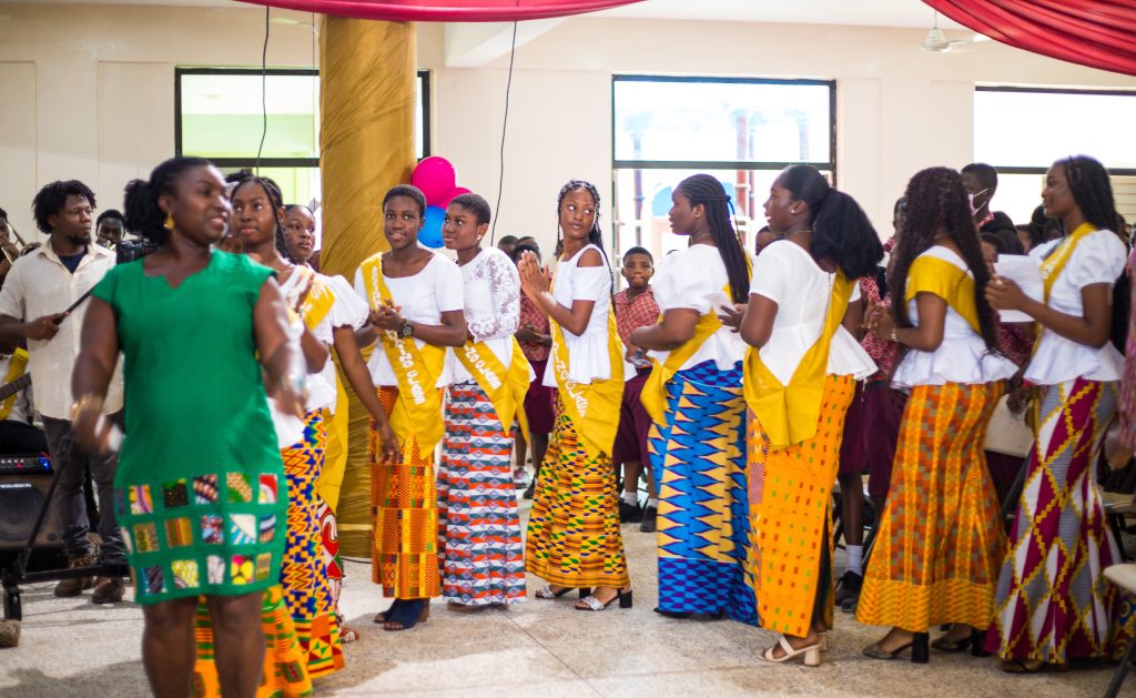 Graduates Dancing