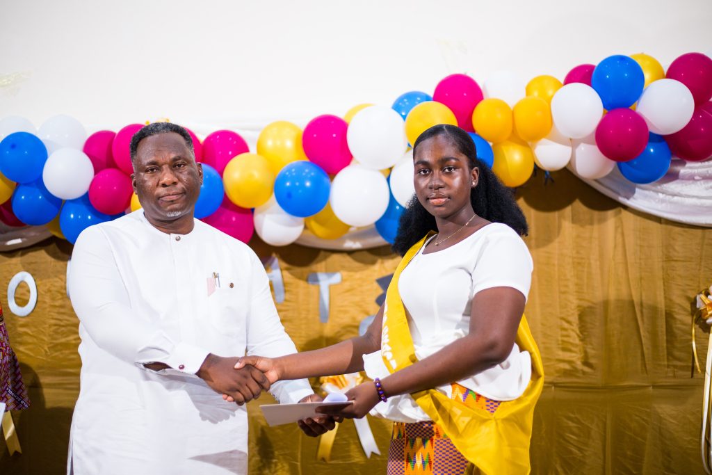 Presentation of certificate